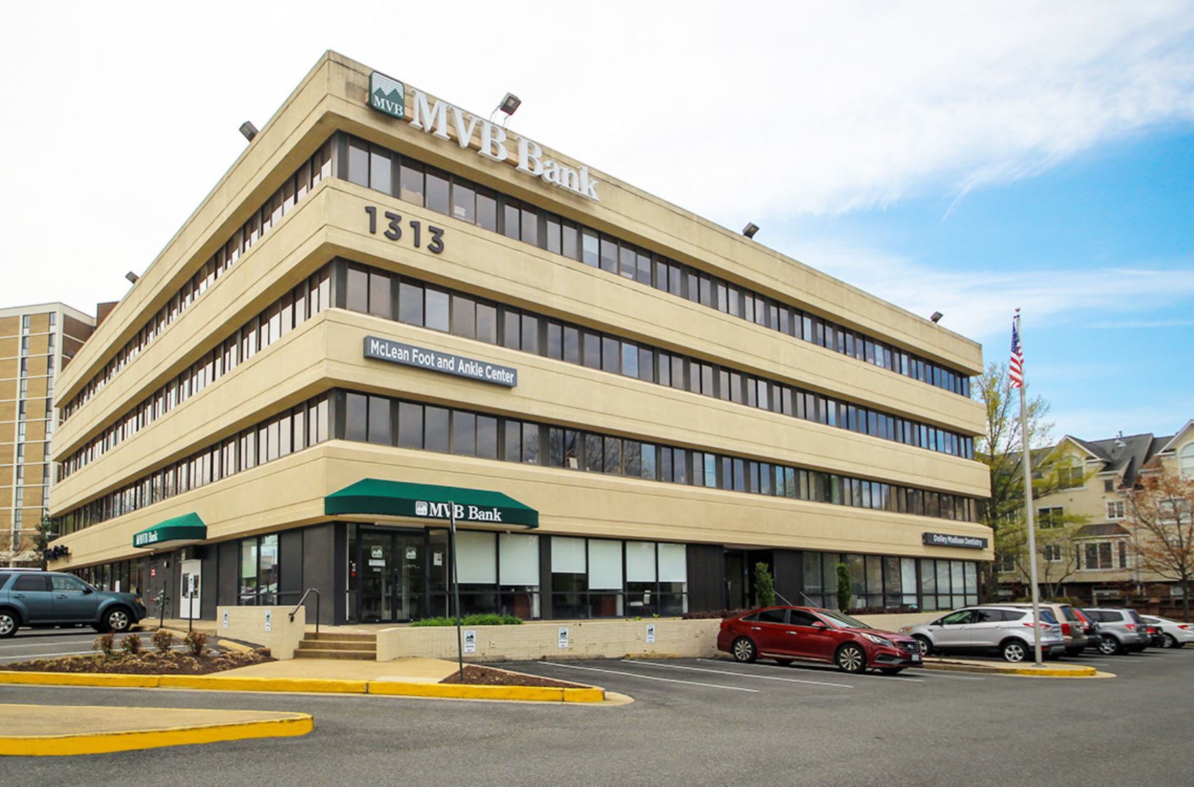 Office building where Bruce Lessin, MD, practices internal medicine in McLean VA